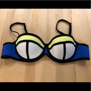 Triangl Bikini